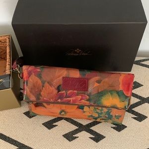 Patricia Nash multicolor wristlet. 3/150